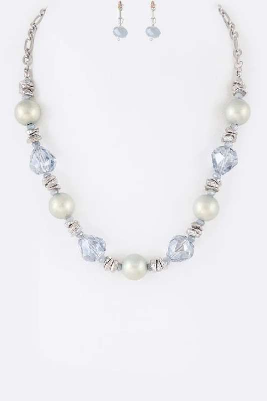 Pearl & Crystal Necklace Set