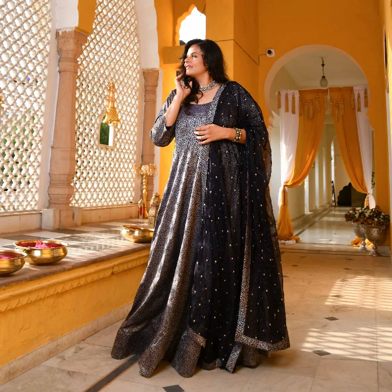 Heritage-Imperial Navy Luxe Banarasi Brocade Anarkali Set