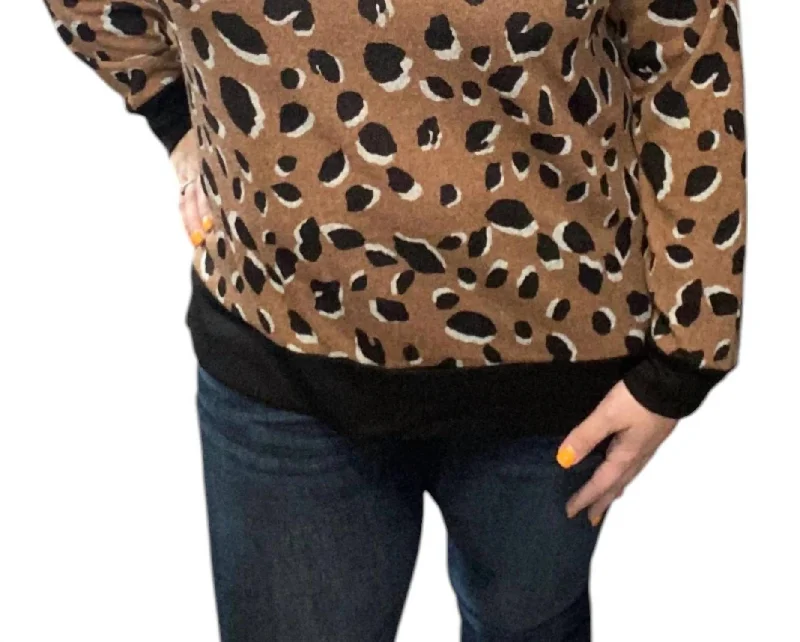 Leopard Weekender Tee In MochaBlended Fabric T-Shirts